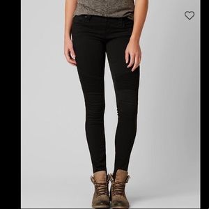 Black Rock Revival Skinny Stretch Pant-Size25